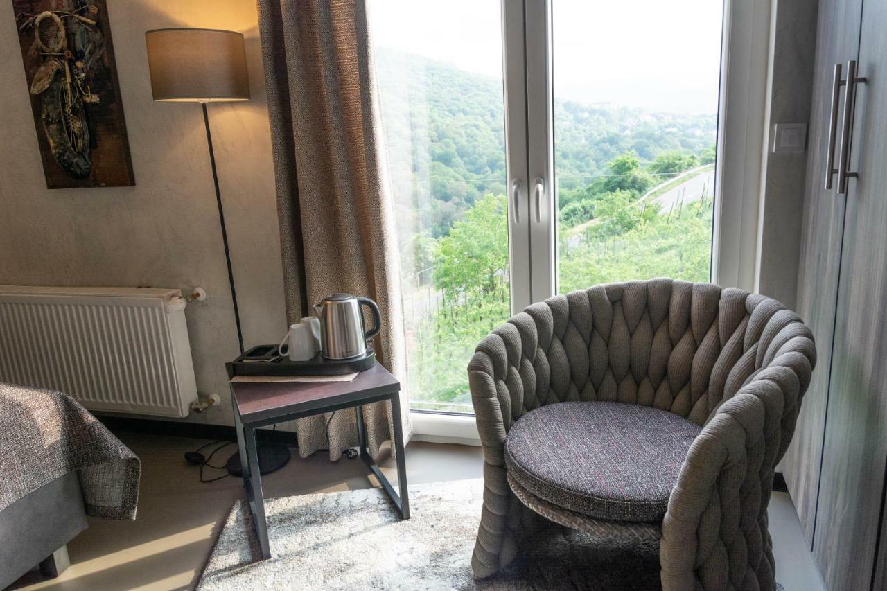 Hotel-Restaurant-Weingut Kapellenhof Klotten Dış mekan fotoğraf